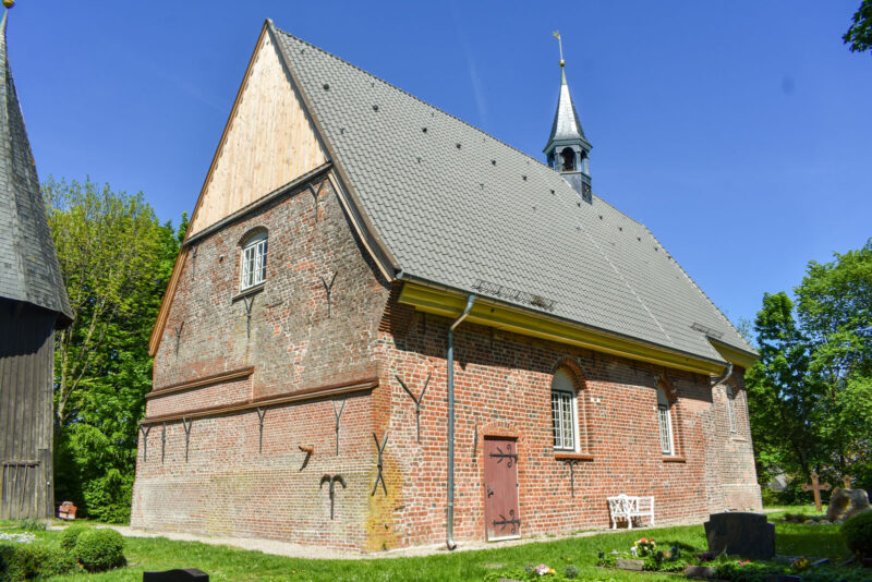 Kirche_St-Katharina_Eiderstedt_Hauptbild